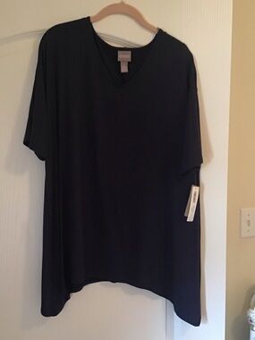 Chico's Navy V‑Neck Short shark bite Tunic